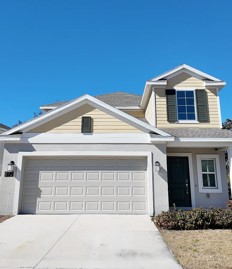 5 bed, 2430 sqft, $2,590 — Photo 1
