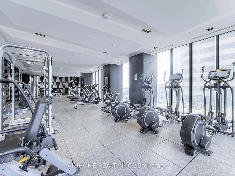 8 Eglinton Ave E #1510 — Photo 18