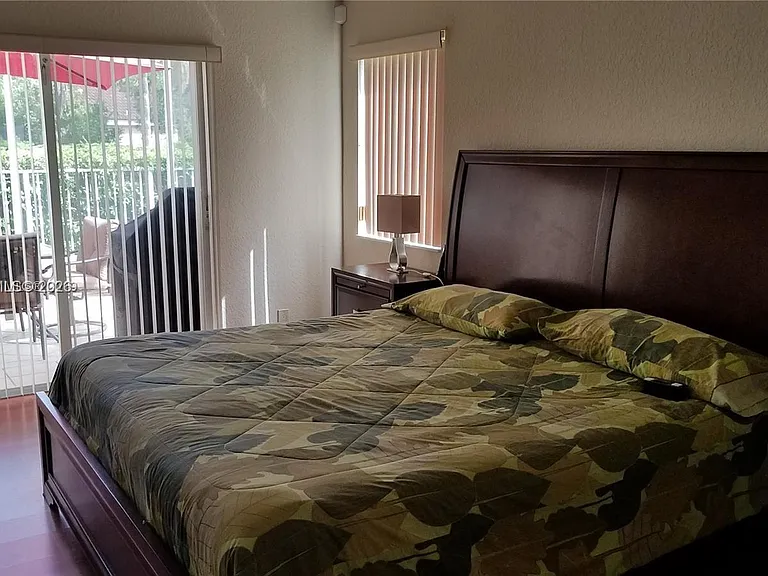 1440 Canary Island Dr — Photo 10