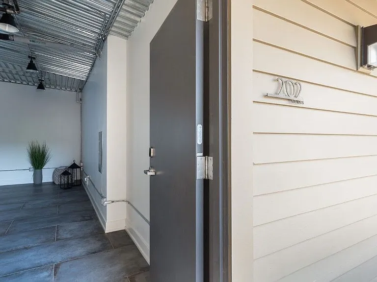 605 S Pacific Ave #202 — Photo 6