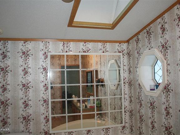 5th image of 4 Woodland Ln
