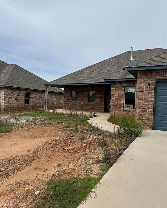 1st image of 2805 Cedar Ridge Dr