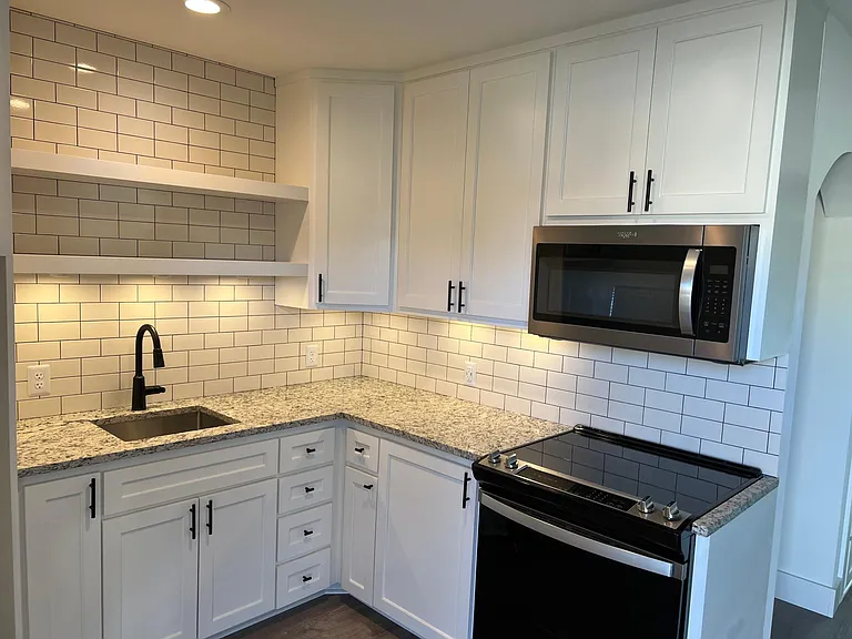 1314 Rosewood Ave #202 — Photo 19