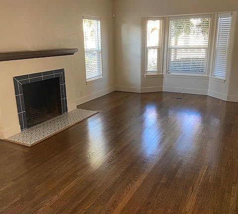2nd image of 826 E Floradora Ave