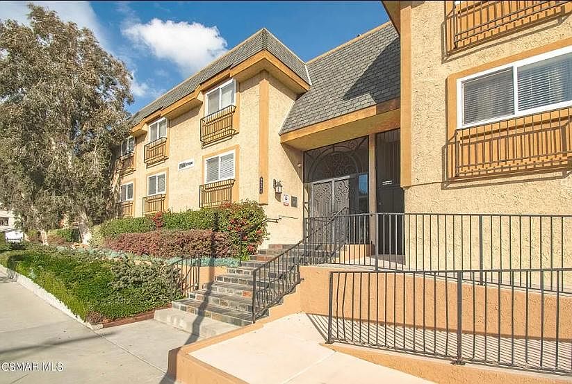 1st image of 5224 Denny Ave APT 105