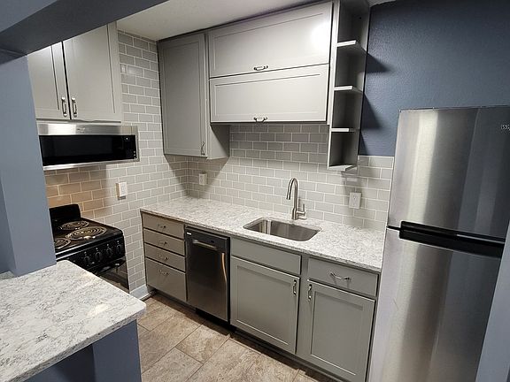 2nd image of 653 S 26th Ave APT 4