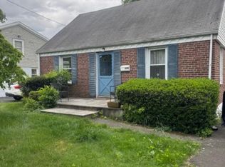 635 Jennings Rd, Fairfield, CT 06824