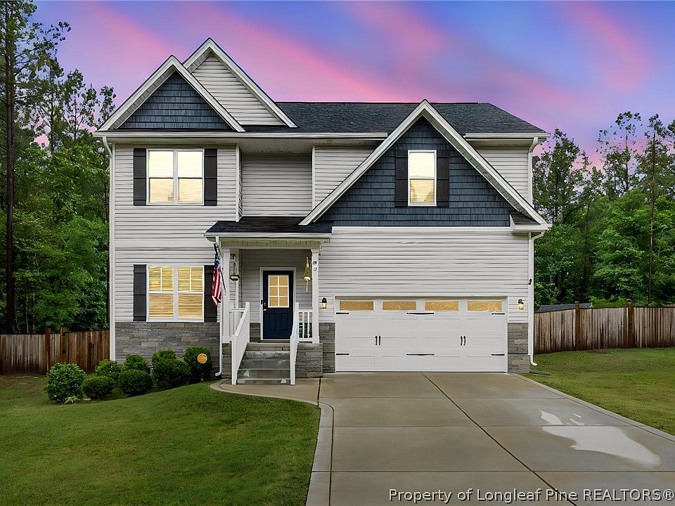 1st image of 92 Melvill Ln