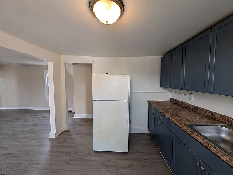 203 N South Carolina Ave — Photo 5