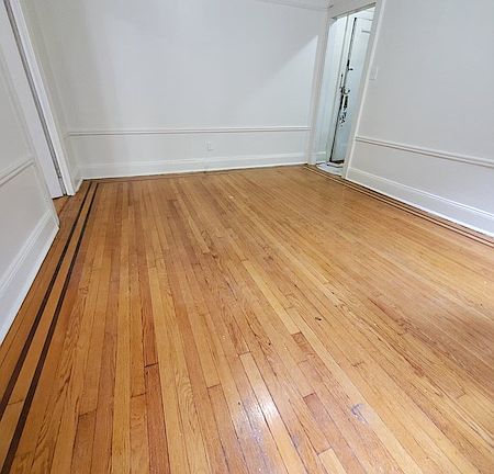 2nd image of 86-30 98th St APT 3I