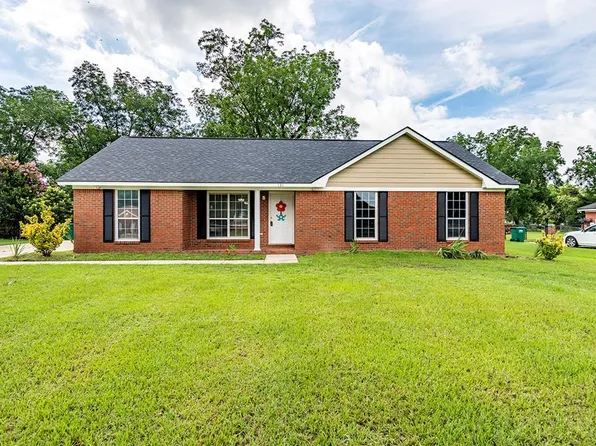 131 Paloma Dr, Leesburg, GA 31763