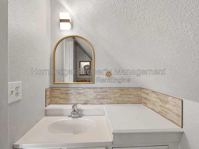 3502 E Jackson Ave — Photo 9