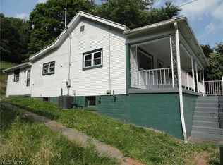 34 Wylie Dr, Wellsburg, WV 26070