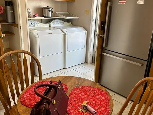284 Fort Wilderness Rd, Whittier, NC