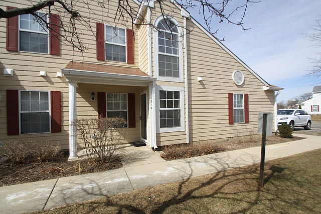 1st image of 691 W Streamwood Blvd #B