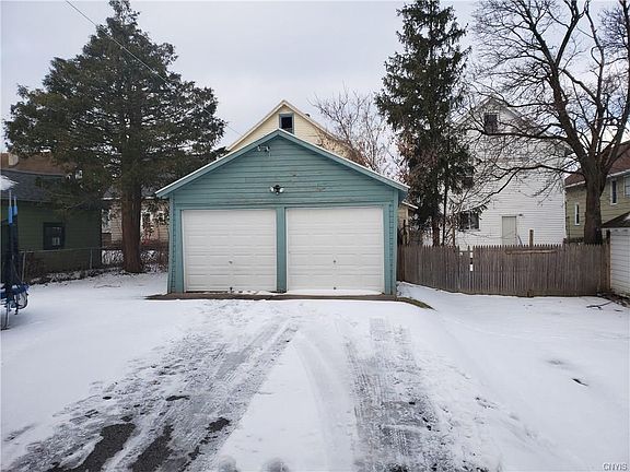 3rd image of 1658 Brinckerhoff Ave