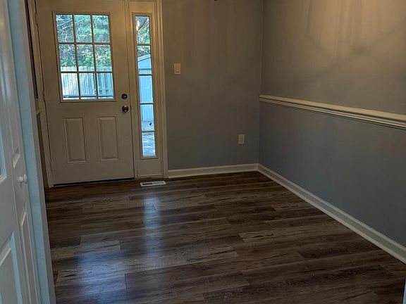 4th image of 19225 Warrior Brook Dr