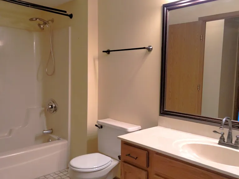 9264 Windsor Pkwy #0 — Photo 21