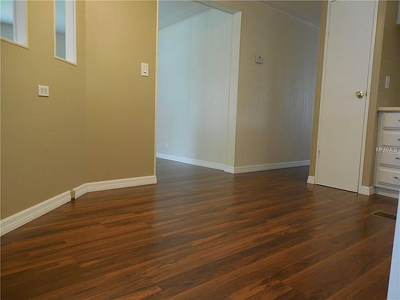 4th image of 123 Juniperus Dr #11