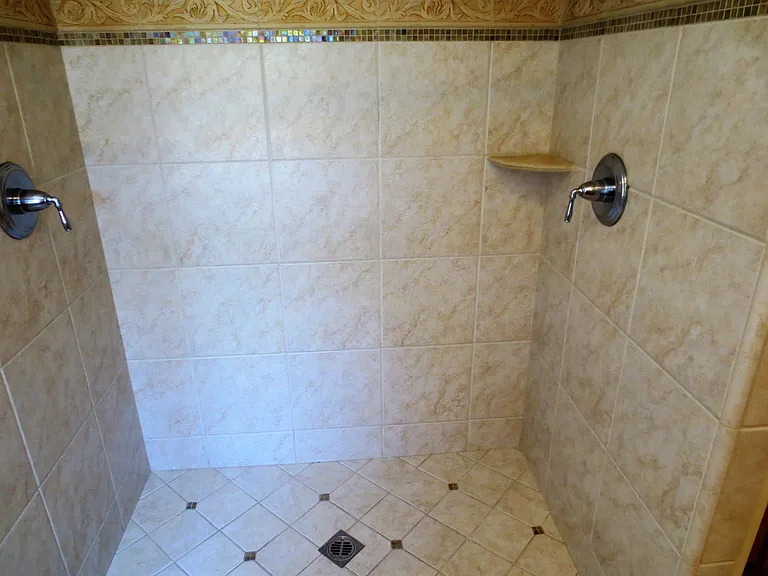 double shower in MBR