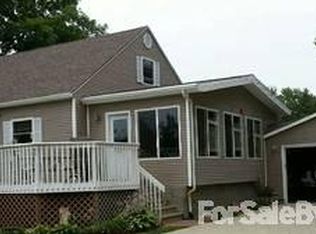 326 Dubuque Rd, Springville, IA 52336