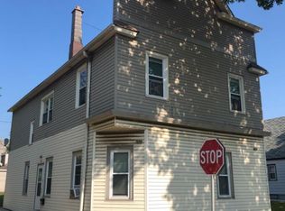 904 W Dakota St, Milwaukee, WI 53215