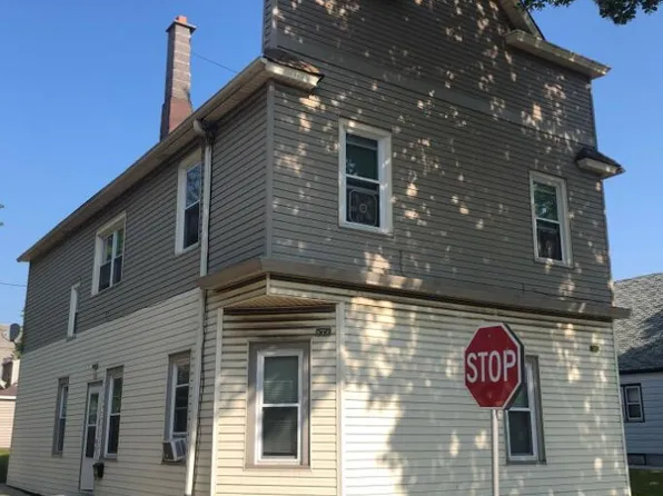 904 West Dakota STREET, Milwaukee, WI 53215