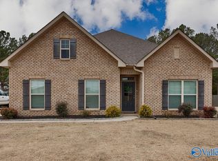 307 Dinner Tree Sq, Huntsville, AL 35811