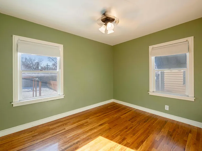 780 E Loveland Ave — Photo 7
