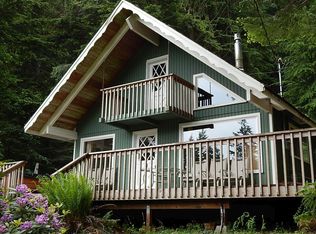 Carol Ln, Lummi Island, WA 98262