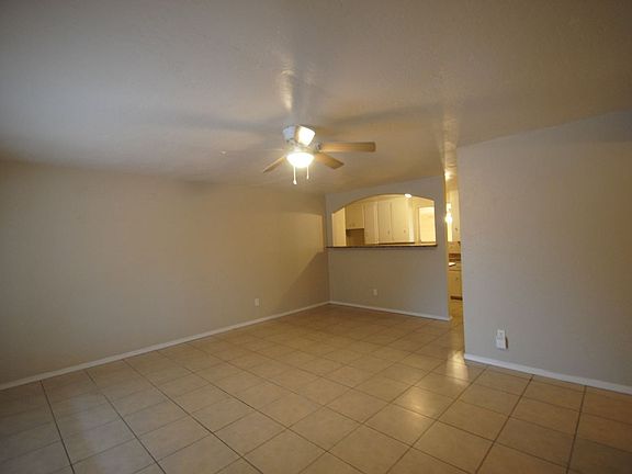 2nd image of 4325 N 50th Dr
