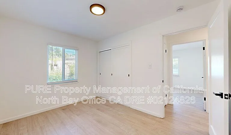 480 Washington Ct — Photo 26