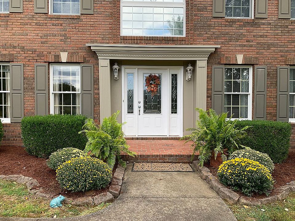 Contact Fred Harris, 270 339