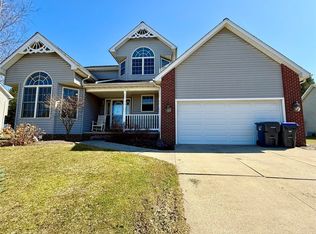 5125 Coventry Dr, Erie, PA 16506