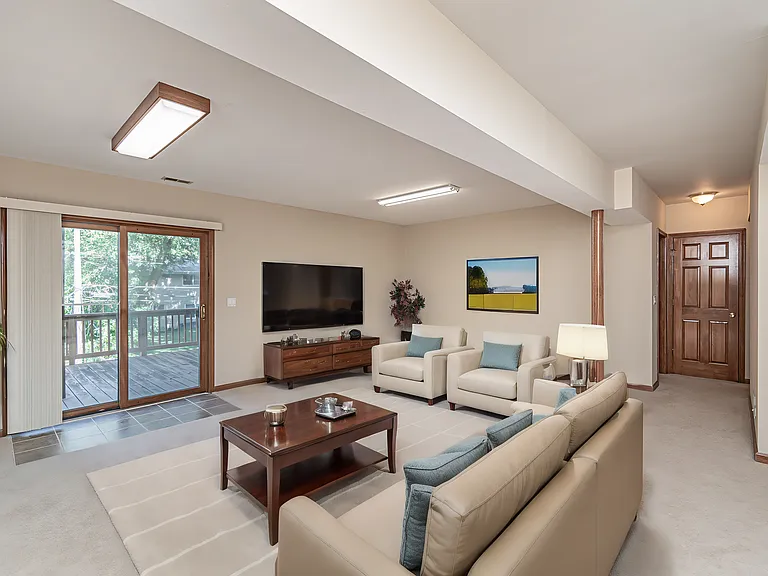 151 Spring Ave — Photo 31