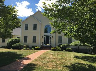 3 Forest Edge Rd, South Easton, MA 02375