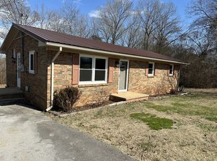 300 Shirley Dr, Lawrenceburg, TN 38464