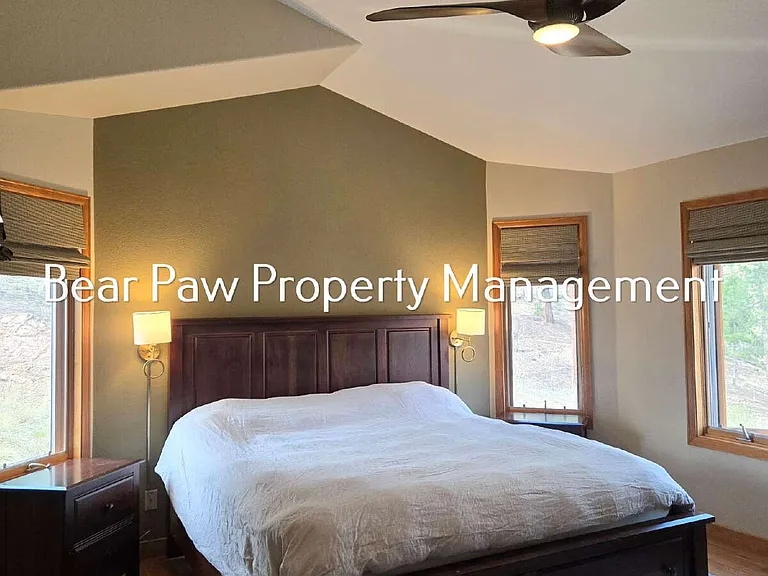 24847 Richmond Hill Rd — Photo 10