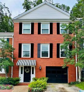 2170 Montreat Pkwy, Vestavia Hills, AL, 35216
