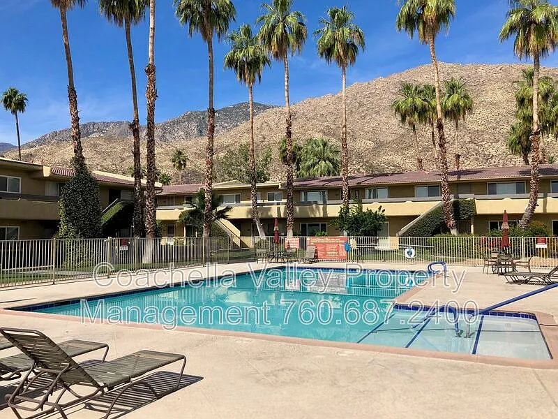 2 bed, 2.0 bath, 1024 sqft, $1,950 — Photo 1