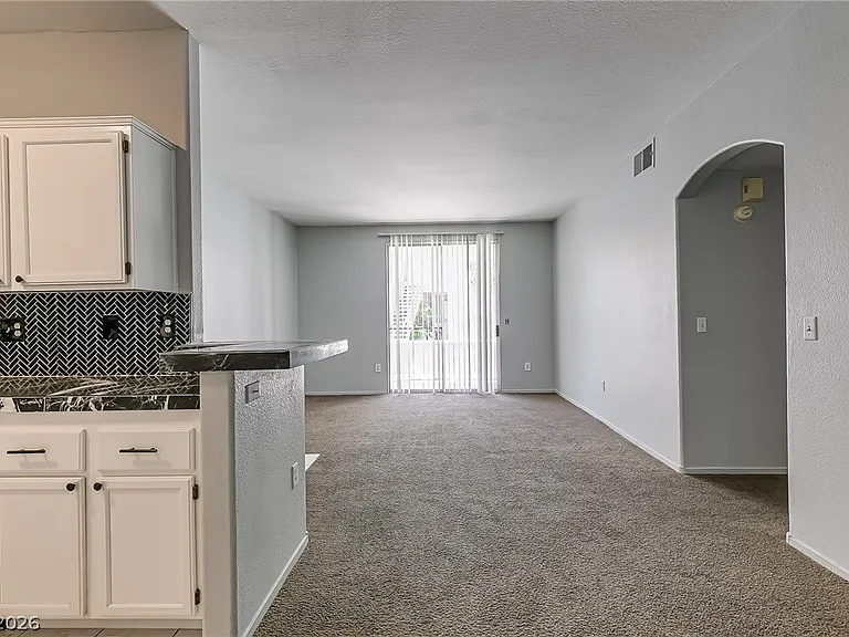 1300 S Arlington St #123 — Photo 9