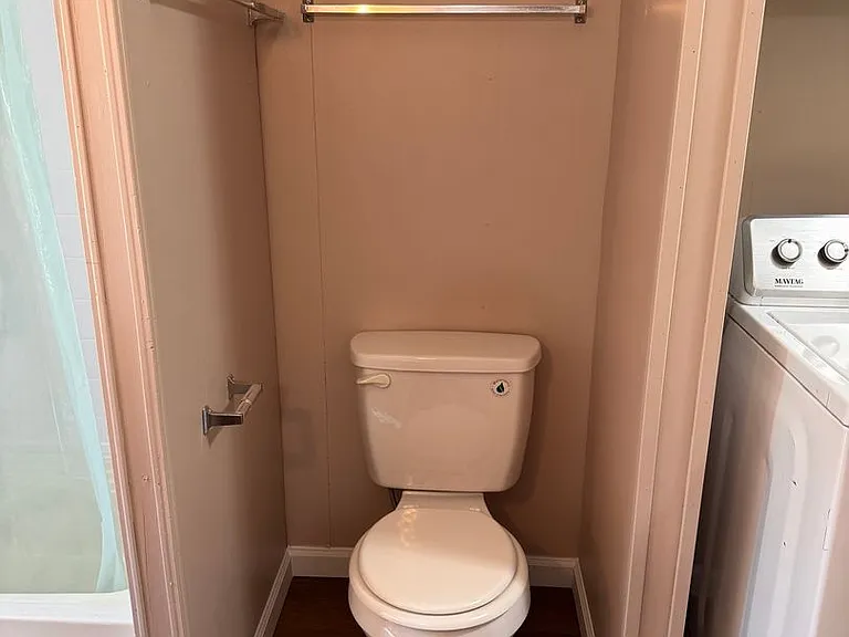 3685 Shady Knoll Dr — Photo 12
