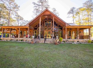 93 Pebble Point Dr, Thomasville, GA 31792