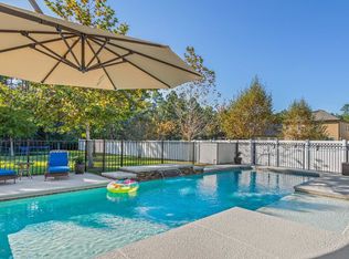 567 Cloisterbane Dr, Saint Johns, FL 32259