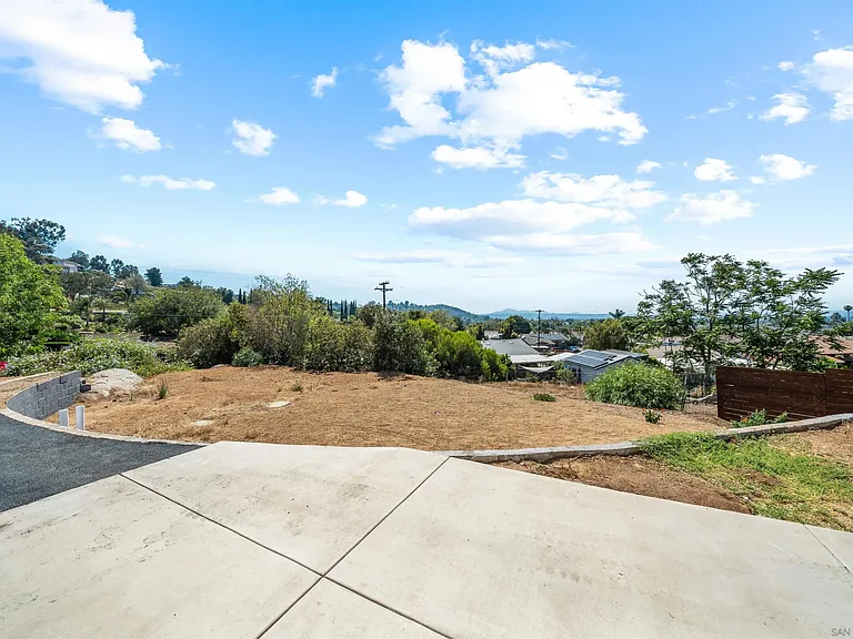 1730 Vista Del Valle Blvd #2 — Photo 32