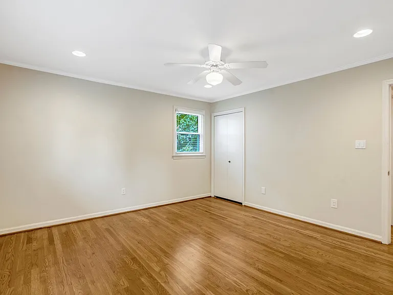 6717 Reynard Dr — Photo 29