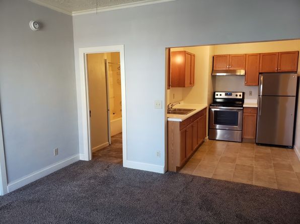 Metro Apartments | 111 N Bernard St, Spokane, WA