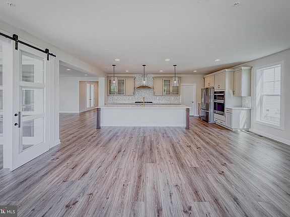 3rd image of 8785 Helleber Spring Cir