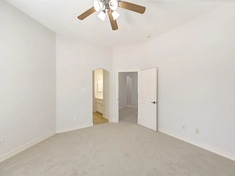3007 Mullingar Walk — Photo 36