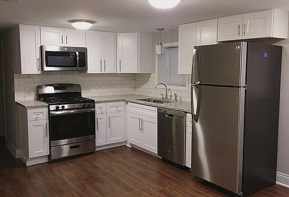 2nd image of 5052 W Wellington Ave